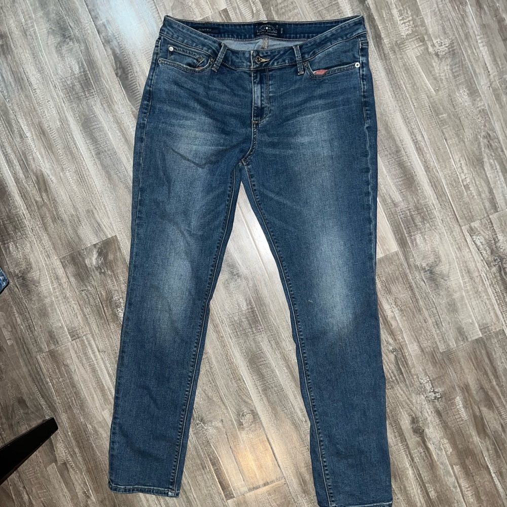Low rise skinny jeans